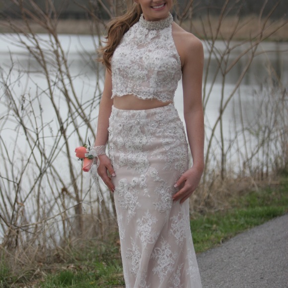 JOVANI 2 PIECE PROM DRESS - Picture 3 of 5